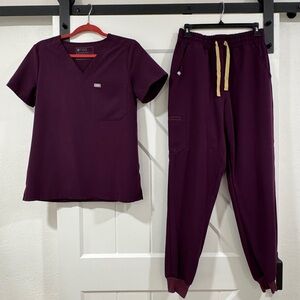 Figs Deep Purple Scrub Set with V-Neck and Drawstring